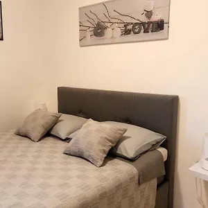 Dora Appartamento Pola